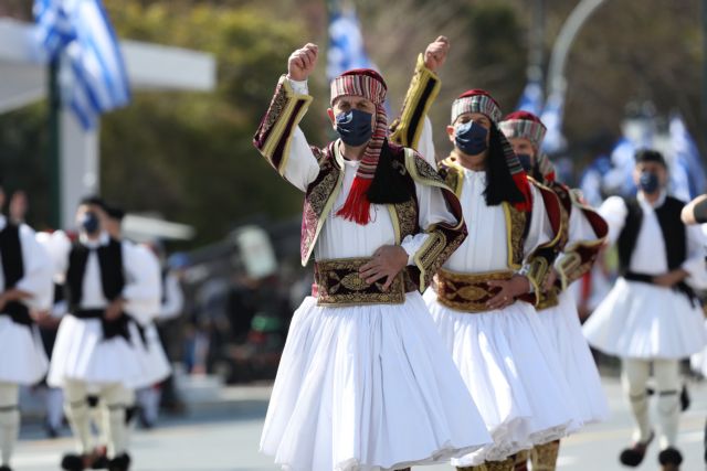 Γερμανία: «Ο έξω κόσμος θέλει να γιορτάσει με την Ελλάδα – και το δείχνει»