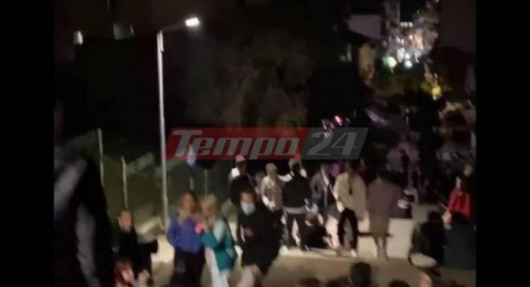 Πάτρα : Απίστευτος συνωστισμός το βράδυ της Δευτέρας – «Καμπανάκι» Χαρδαλιά για Αχαΐα