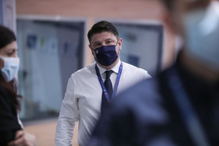 Κοροναϊός : Στην Πάτρα το απόγευμα ο Νίκος Χαρδαλιάς – Αυτοψία για την χοροθέτηση του mega εμβολιαστικού κέντρου