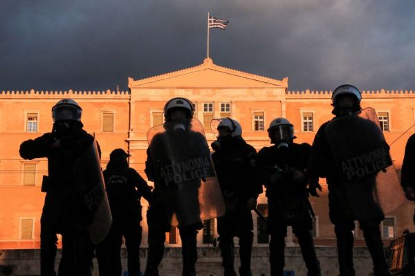 Δημήτρης Κουφοντίνας : Ένταση στο κέντρο της Αθήνας κατά τη συγκέντρωση
