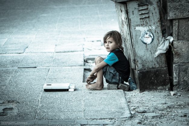 Σοκ και δέος για τα παιδιά της Ευρώπης : Φτώχεια και κοινωνικός αποκλεισμός για το ένα στα πέντε!