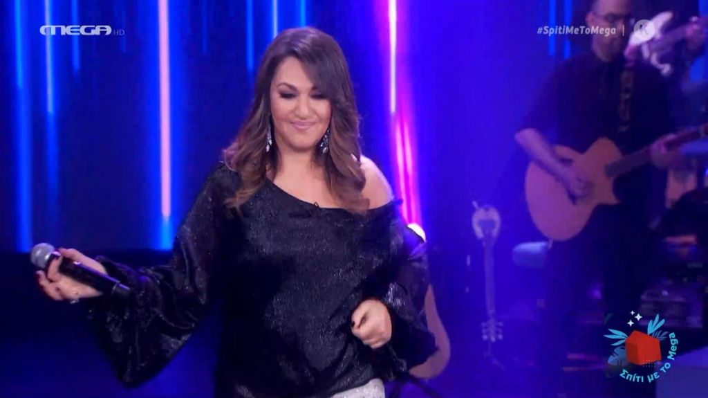 «Πρόβα»: Πώς αντέδρασε η Καίτη Γαρμπή όταν άκουσε το πρώτο της τραγούδι στο ραδιοφώνο