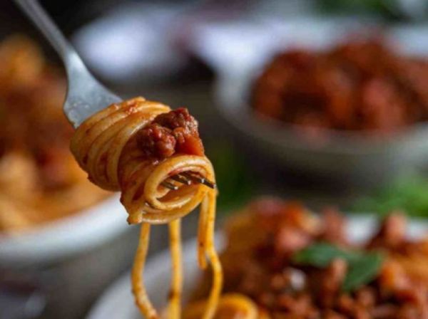 4 διατροφικά tips για να τρώτε μακαρόνια ακόμα και στη δίαιτα