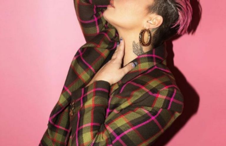 Πασίγνωστη τραγουδίστρια δηλώνει: «Ο εθισμός στα ναρκωτικά μου έσωσε τη ζωή»