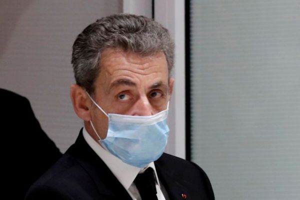 Ένοχος για διαφθορά ο Σαρκοζί – Καταδικάστηκε σε έναν χρόνο φυλάκισης