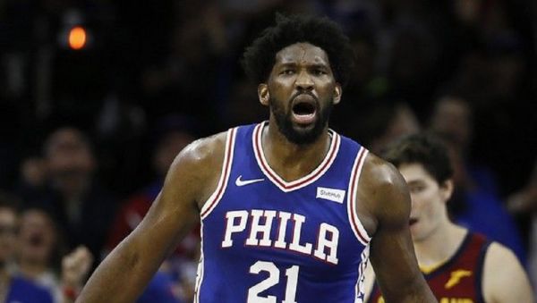 NBA : Περίπατος για τους Σίξερς, μεγάλες νίκες για Νάγκετς και Νετς