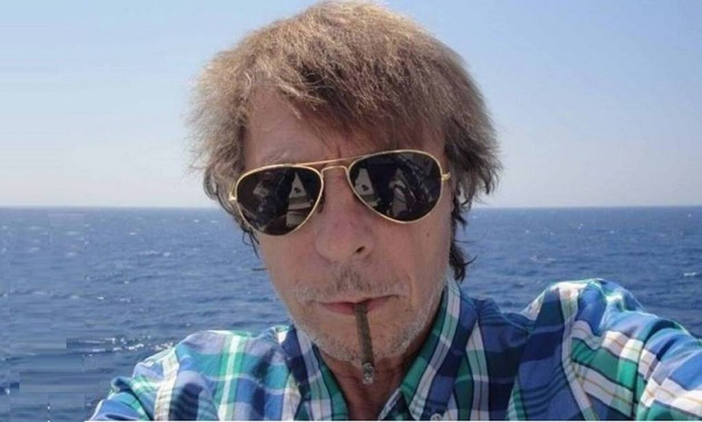 Άρης Σκιαδόπουλος : Πέθανε ο δημοσιογράφος μετά από μάχη με τον κορωνοϊό Άρης Σκιαδόπουλος : Πέθανε ο δημοσιογράφος μετά από μάχη με τον κοροναϊό