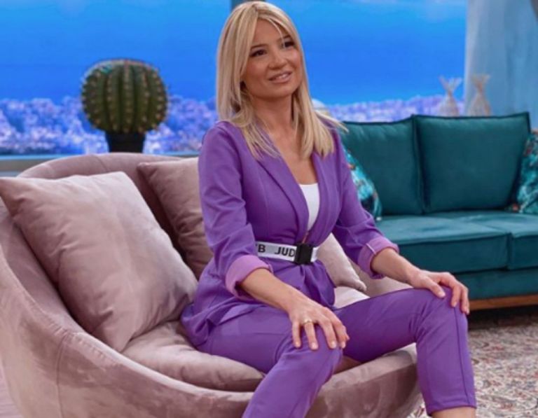 Φαίη Σκορδά : Η εμφάνισή της τρέλανε τον Λιάγκα