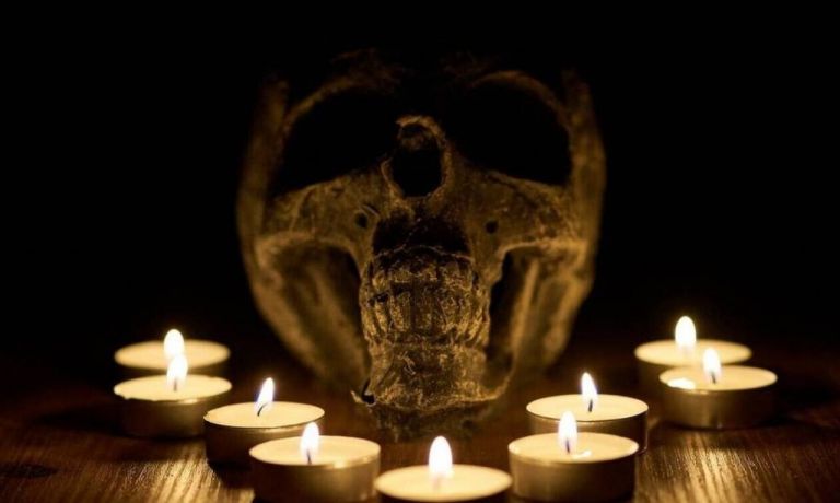 Αργεντινή : Κάρφωσαν βελόνες στην καρδιά και τον πνεύμονα της κόρης τους