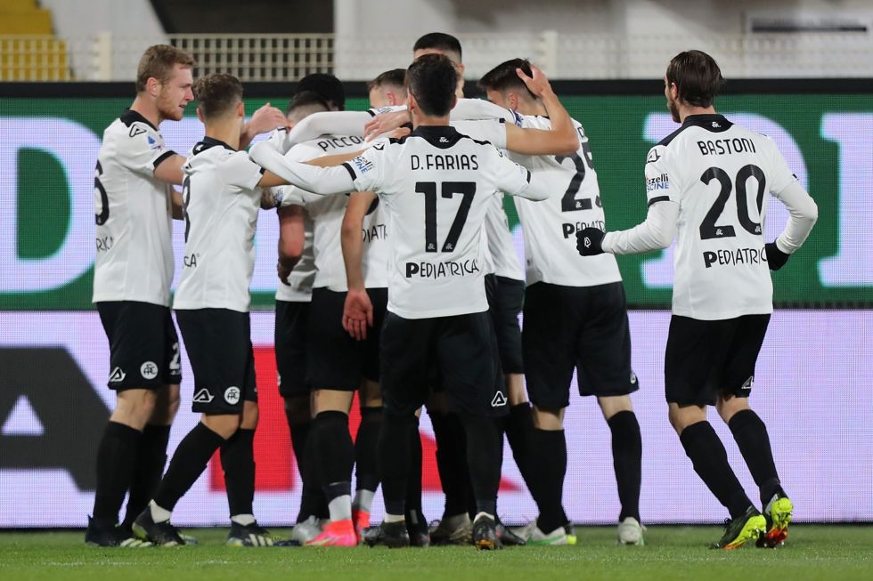 Μεγάλη νίκη της Σπέτσια (2-1)