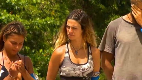 Survivor: Υπό διάλυση η μπλε ομάδα, δεν δέχτηκαν όλοι το έπαθλο φαγητού