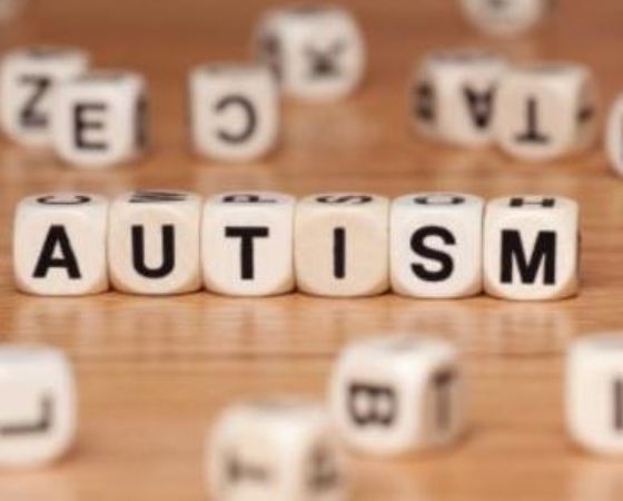 Αυτισμός : Τα συμπτώματα ανά ηλικία, η διάγνωση, ο ρόλος των γονέων
