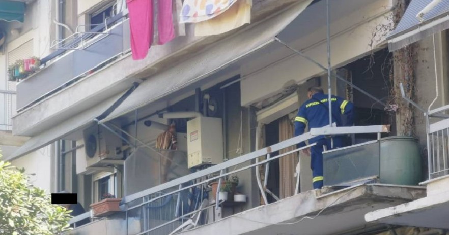 Θεσσαλονίκη : Έκρηξη σε διαμέρισμα - Σώθηκε από θαύμα άνδρας που ήταν μέσα