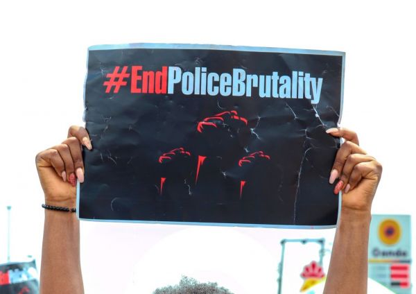 15 Μαρτίου : Παγκόσμια Ημέρα κατά της Αστυνομικής Βαρβαρότητας