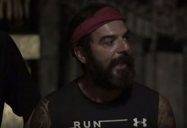 Survivor:  Έξαλλος ο Γαλακτερός με Τριαντάφυλλο: «Τον πατέρα μου δεν θα τον πιάνεις στο στόμα σου»
