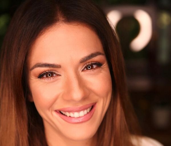 Η Βάσω Λασκαράκη με ανανεωμένο hair look μας άρεσε πολύ