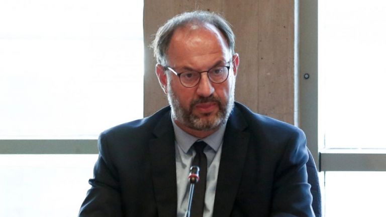 Επιμένει ο Τσαβλής: Εμβολιάστηκε και στέλεχος του ΣΥΡΙΖΑ – Δεν μετανιώνω γιατί… σώσαμε τα εμβόλια