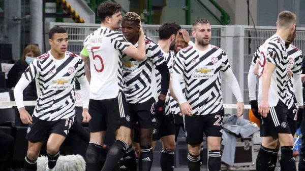 Ο Πογκμπά «καθάρισε» για την Γιουνάιτεντ (0-1), μεγάλη πρόκριση για Σλάβια (0-2)- Δείτε τα γκολ