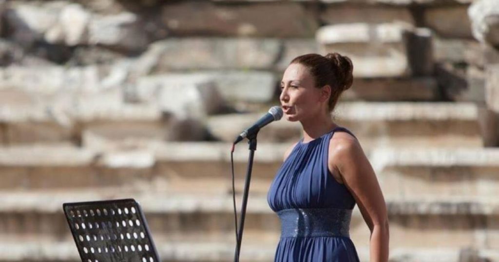 Αναστασία Ζαννή : Η Ελληνίδα σοπράνο που θα ερμηνεύσει τον Εθνικό Υμνο από την Ακρόπολη