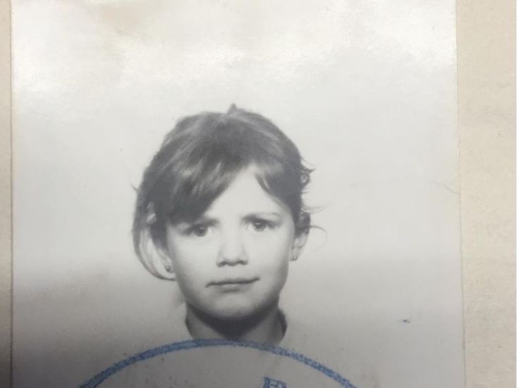 Ζέτα Μακρυπούλια: Επικό throwback από την παιδική της ηλικία