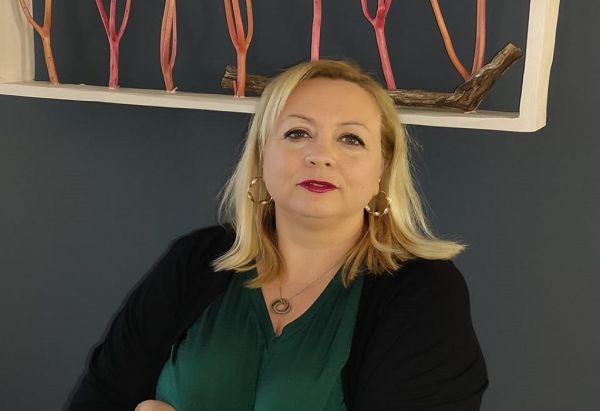 Λίνα Τσαλταμπάση: Η πρώτη γυναίκα που κατήγγειλε τον καθηγητή του ΑΠΘ για σεξουαλική παρενόχληση