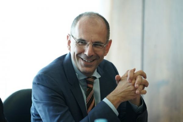 Γεραπετρίτης : Προχωράμε προσεκτικά σε μια ψυχική αποσυμπίεση