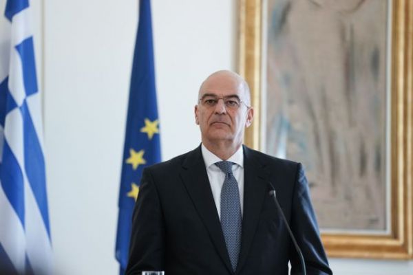 Δένδιας : Μήνυμα για την ημέρα μνήμης των αστυνομικών που έπεσαν εν ώρα καθήκοντος