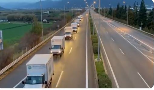 Σεισμός Ελασσόνα : Έντεκα φορτηγά με είδη πρώτης ανάγκης από την Περιφέρεια Αττικής