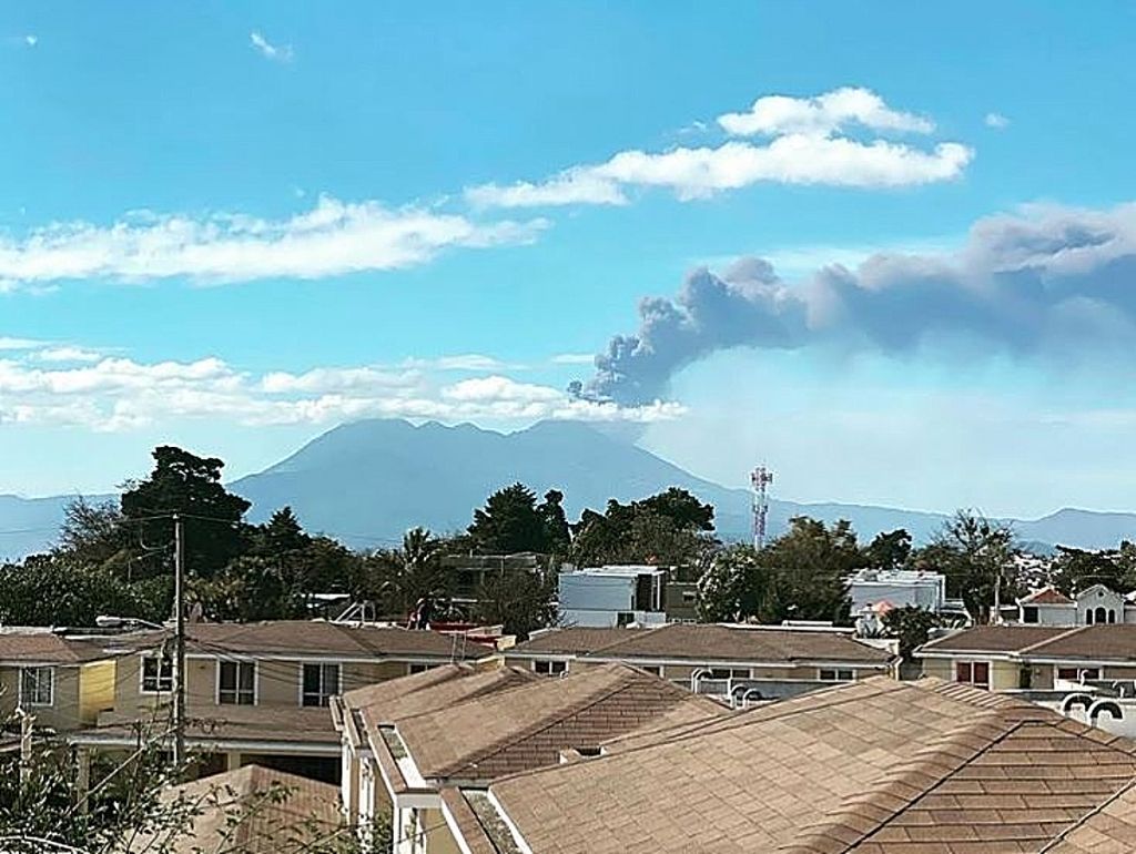 Ηφαίστειο Pacaya : Μεγάλη έκρηξη στη Γουατεμάλα – Κατεγράφη μικρότερη έκρηξη έναν μήνα πριν