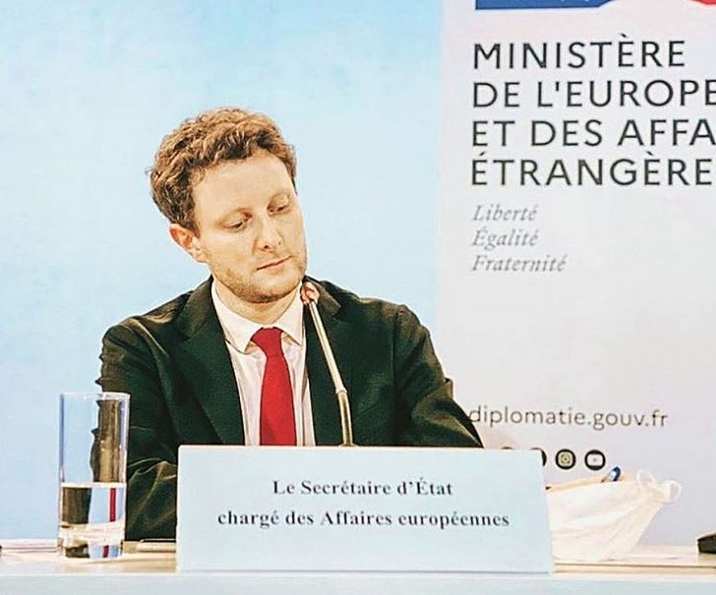 Clément Beaune : Η Πολωνία δεν τον άφησε να επισκεφθεί περιοχή που αντιμετωπίζει ρατσιστικά τους LGBT