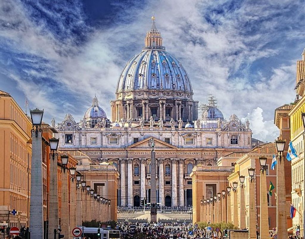 Βατικανό : Άλλη μια ομοφοβική απόφαση - Δε θα ευλογούνται οι ομόφυλοι γάμοι