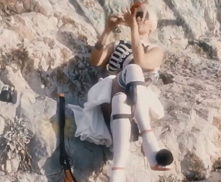 Νατάσα Καλογρίδη : Ντύθηκε τσολιάς και αυτό που ακολούθησε προκάλεσε αντιδράσεις στο Instagram