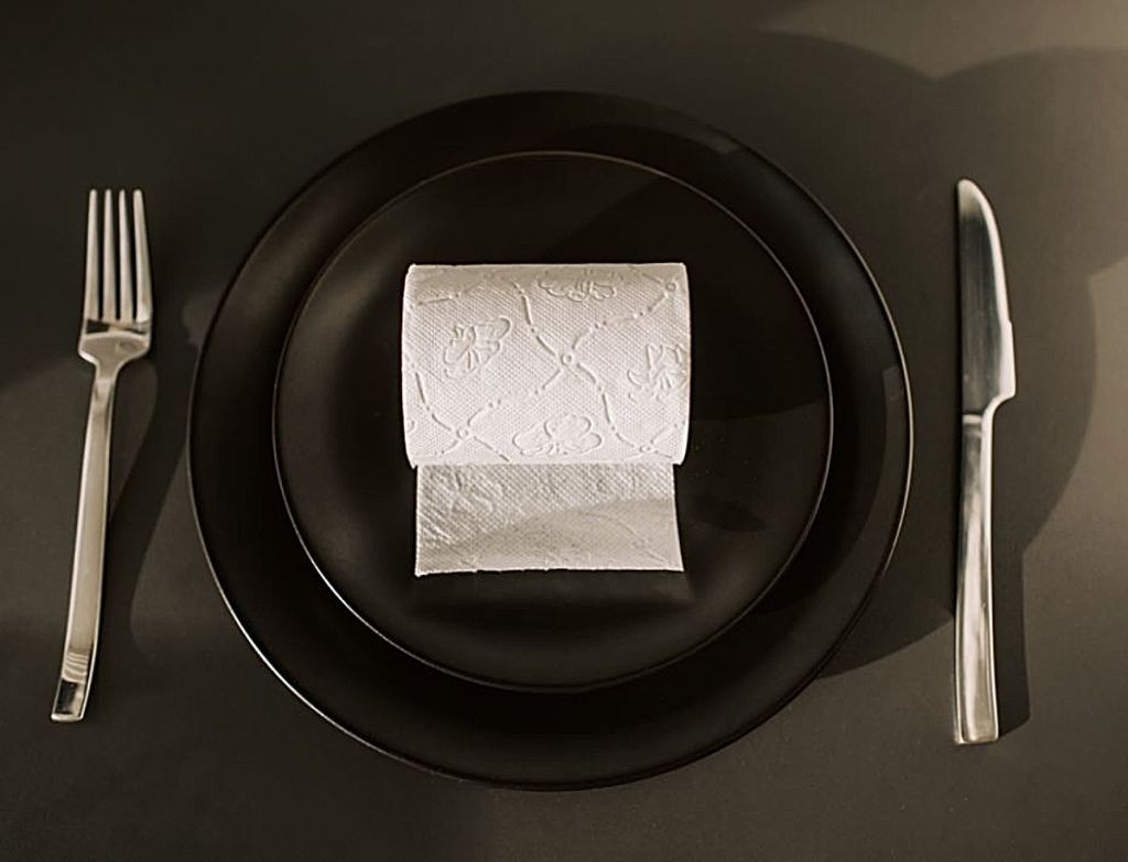 Η κρίση των εμπορευματοκιβωτίων φέρνει κρίση και στο…χαρτί υγείας