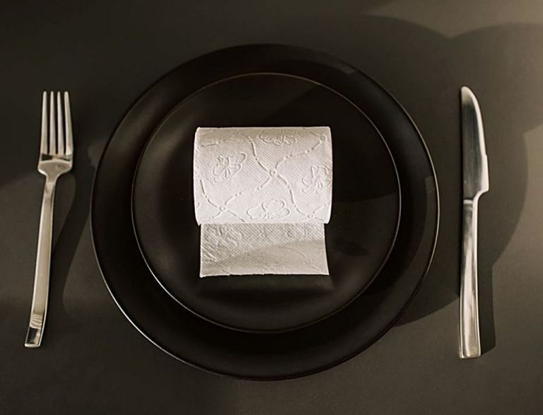 Η κρίση των εμπορευματοκιβωτίων φέρνει κρίση και στο…χαρτί υγείας