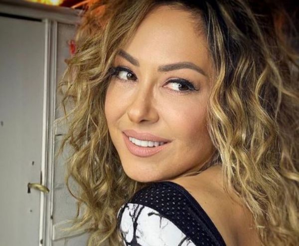 Μελίνα Ασλανίδου : Ξανά ερωτευμένη – Αυτός είναι ο άνδρας από την Κρήτη που…λατρεύει απεριόριστα