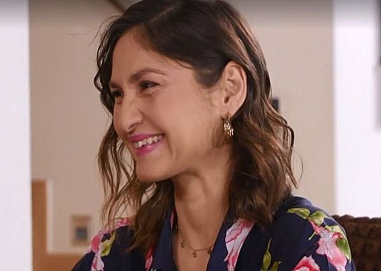 Ζωή Κατσάτου : Μίλησε στις Roomies για το «digital detox» και τα οφέλη που προσφέρει