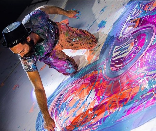 Πουλήθηκε πανάκριβα ο μεγαλύτερος πίνακας του κόσμου – Δείτε την έκταση του