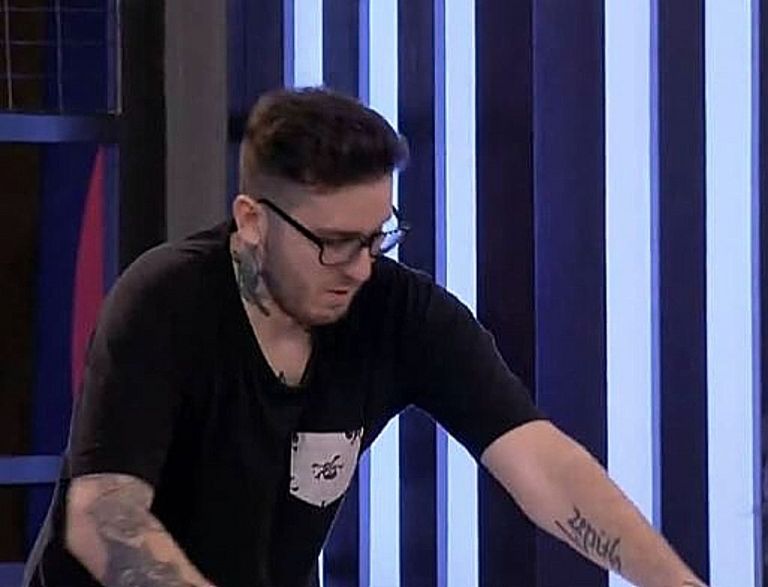 MasterChef : Τα παράτησε όλα ο Πάνος και «ξεσηκώθηκε» το Twitter