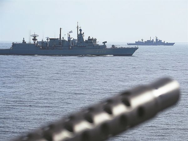 ΕΕ : Παρατείνεται για δύο χρόνια η αποστολή «Ειρήνη» για την επιτήρηση του εμπάργκο όπλων στη Λιβύη