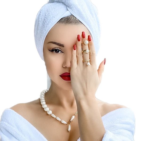 My Style Rocks: Η Νέλλυ Ράι παντρεύτηκε αλλά δεν θα πιστεύεις πως το γιόρτασε