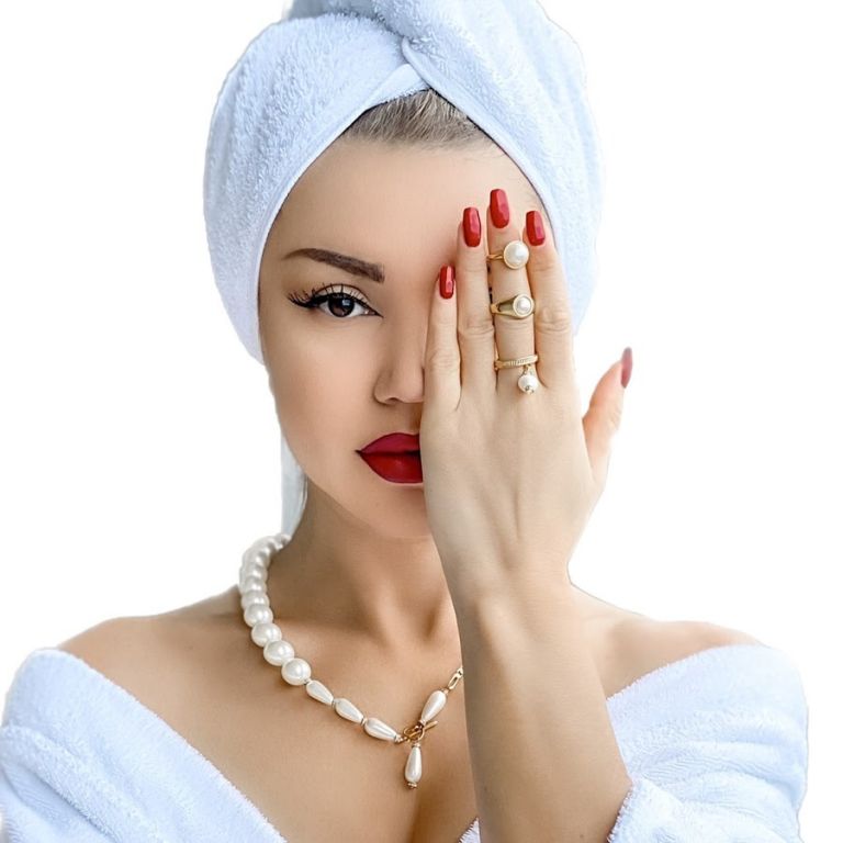 My Style Rocks: Η Νέλλυ Ράι παντρεύτηκε αλλά δεν θα πιστεύεις πως το γιόρτασε