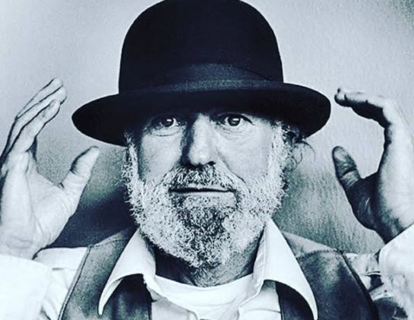 Λόρενς Φερλινγκέτι: Ο ποιητής που λάτρεψαν οι μουσικοί