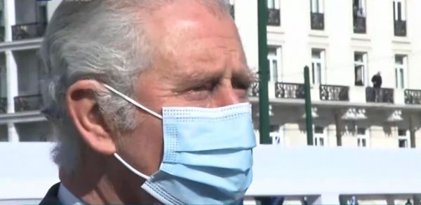 25η Μαρτίου : Συγκινήθηκε ο Πρίγκιπας Κάρολος στο άγαλμα του Άγνωστου Στρατιώτη