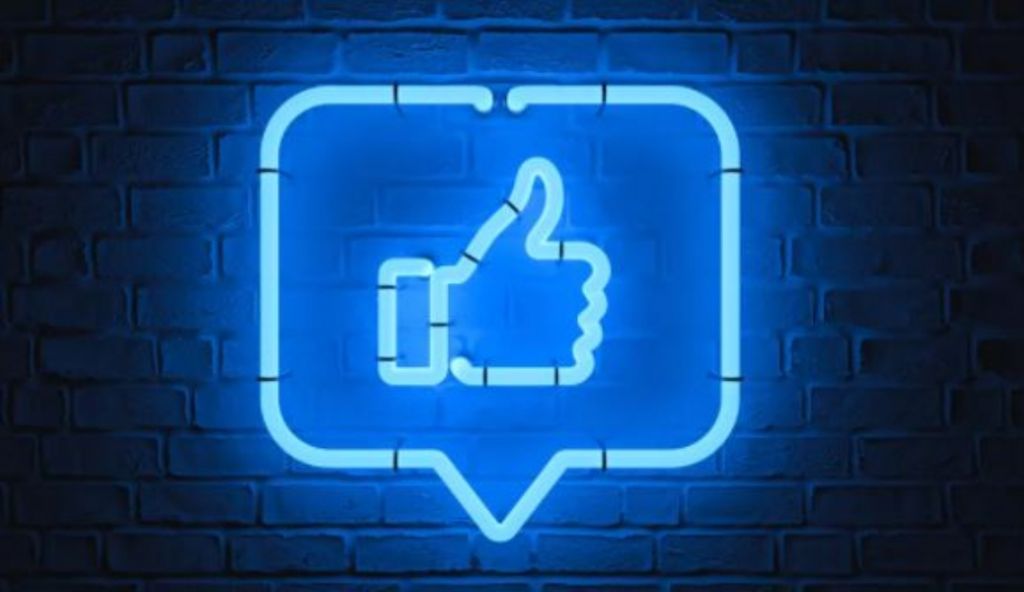 Facebook: Άδεια μετ’ αποδοχών σε θύματα ενδοοικογενειακής ή σεξουαλικής βίας