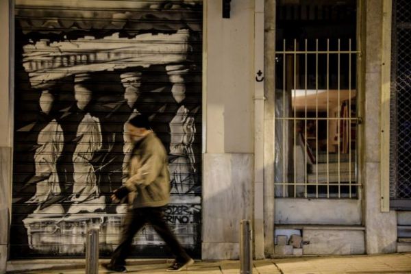 Κοροναϊός – Παυλάκης : Το μεγάλο δίλημμα για το άνοιγμα της αγοράς – Να θυσιάσουμε το Πάσχα για να μη χάσουμε το καλοκαίρι