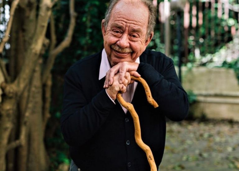 Ηλίας Μαμαλάκης: Η αντίδραση στον πόλεμο Άκη Πετρετζίκη – Αργυρώς Μπαρμπαρίγου