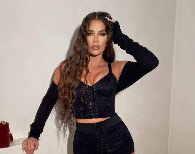 Χαμός στα social με το photoshop της Κλόε Καρντάσιαν