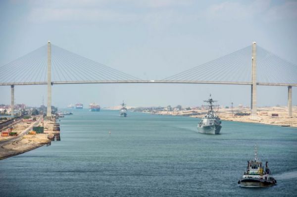 Διώρυγα του Σουέζ : Τέλος το «μποτιλιάρισμα» – Πέρασαν όλα τα πλοία που ήταν σε αναμονή