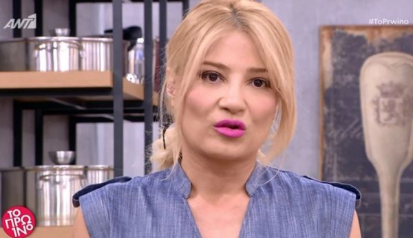 Φαίη Σκορδά: «Λύγισε» στον αέρα της εκπομπής μιλώντας για τον θάνατο της Μαίρης Μάτσα