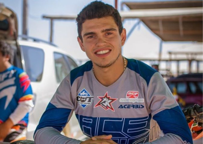 Σοκαριστικό δυστύχημα σε αγώνες μοτοκρός – Σκοτώθηκε μονόχειρας οδηγός (Σκληρές εικόνες)